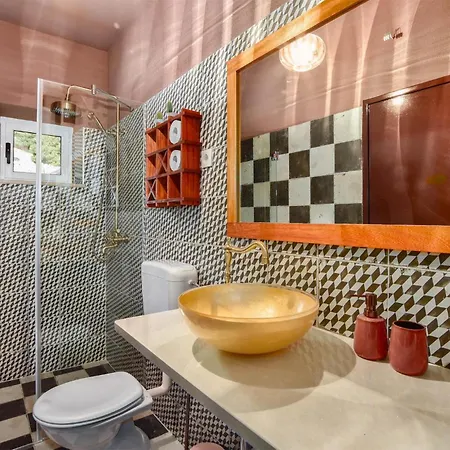 Beautiful In With Kitchen Apartmán *